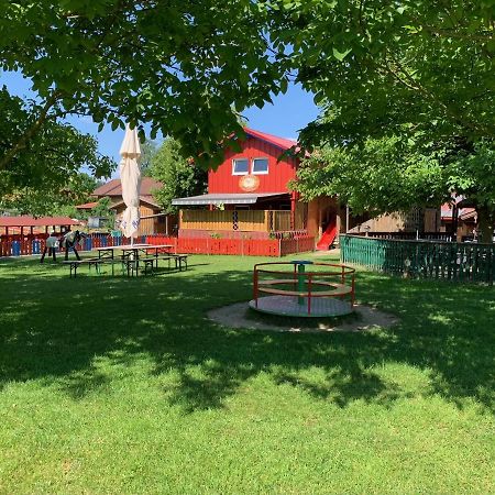 Ferienhaus Spielburg Altötting Esterno foto