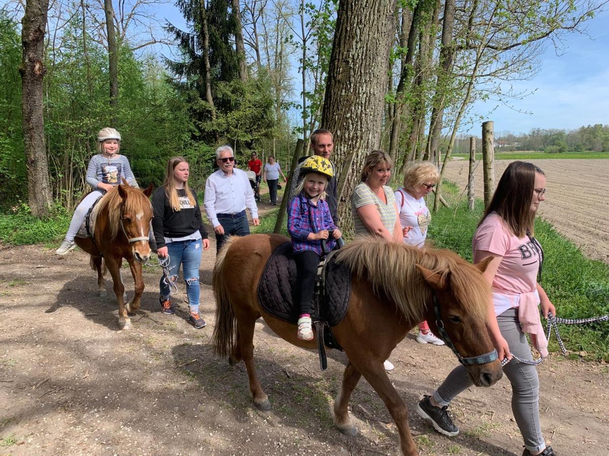Ferienhaus Spielburg Altötting Esterno foto