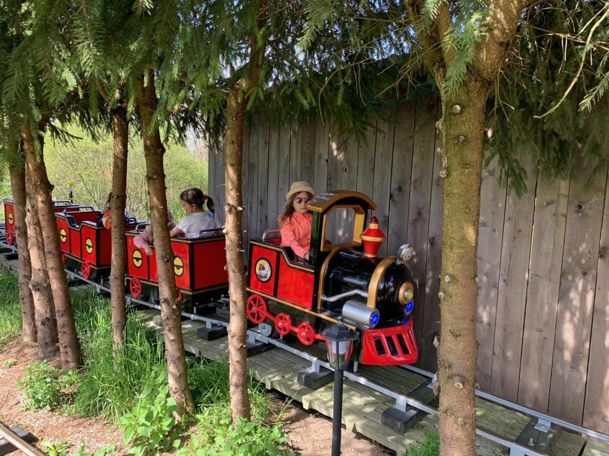 Ferienhaus Spielburg Altötting Esterno foto