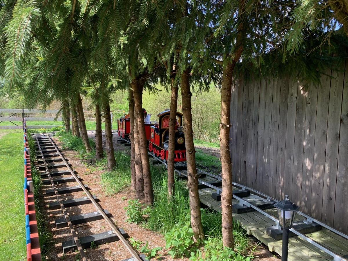 Ferienhaus Spielburg Altötting Esterno foto