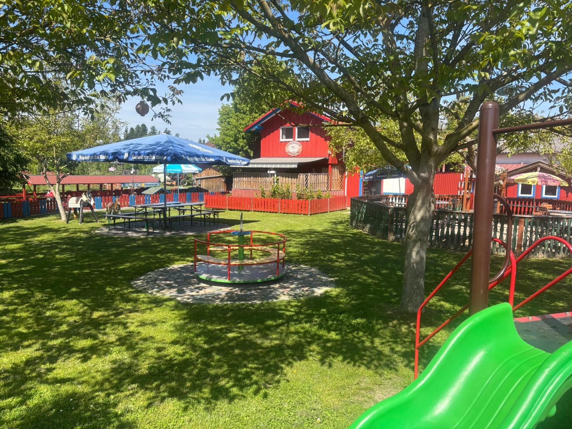 Ferienhaus Spielburg Altötting Esterno foto